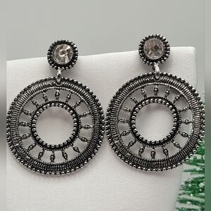 ✨2/$10✨ Hollow Round Grey Dangling Earrings